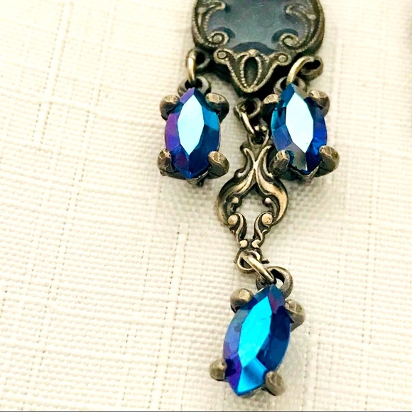 Earrings~Iridescent Blue Long / Host Pick - Picture 13 of 16